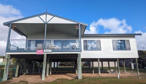 Three-Bedroom Holiday Home 