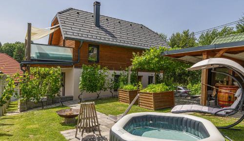 One-Bedroom Villa