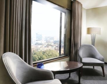 Executive, Executive lounge access, Guest room, City view