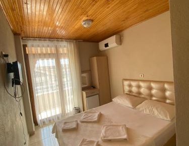 Double Room with Pool View