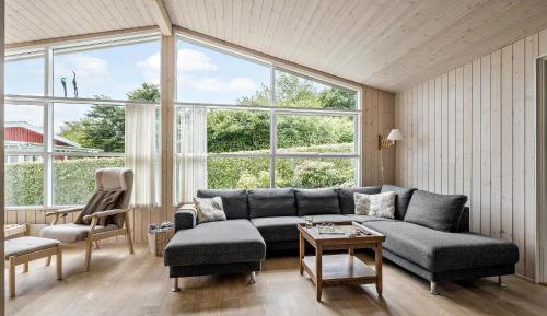 Four-Bedroom Holiday Home