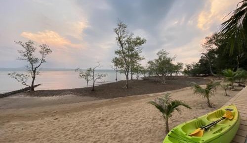 Deluxe Double Room with Balcony and Sea View