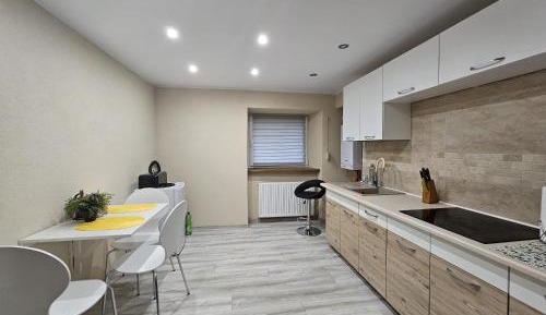 Superior One-Bedroom Apartment
