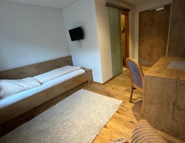 Single Room with Private Bathroom