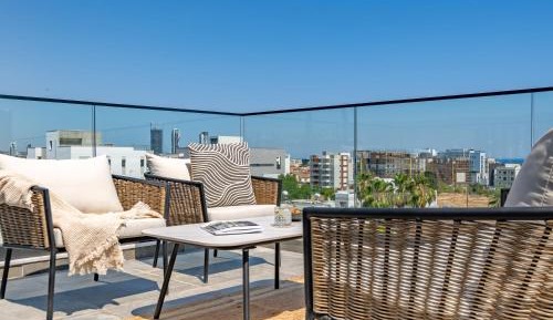 Superior Two-Bedroom Apartment with Hot Tub