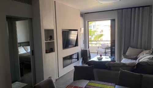Deluxe One-Bedroom Apartment with City View