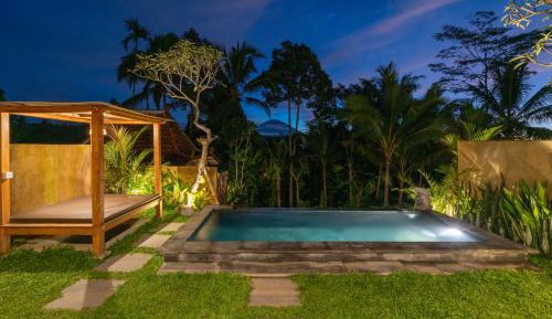 Double Room with Pool View