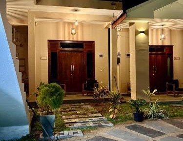 King Room with Garden View