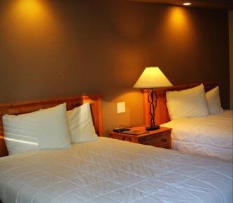 Superior Queen Room with Two Queen Beds