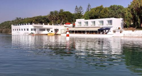 Deluxe Double Room with Balcony and Sea View