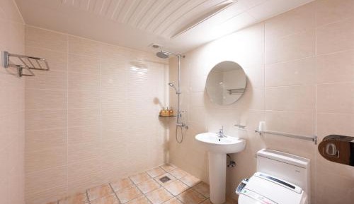 Triple Room with Private Bathroom