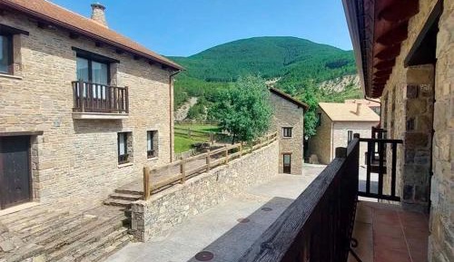 Apartment 2/4 Duplex with views 1 bedroom with balcony
