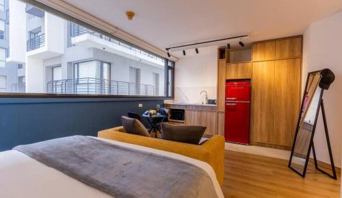 One-Bedroom Apartment