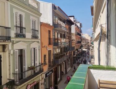 Studio Apartment with Balcony