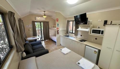 Garden Cabin