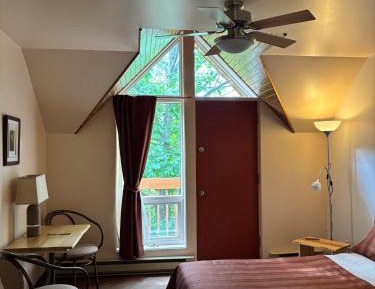Queen Room