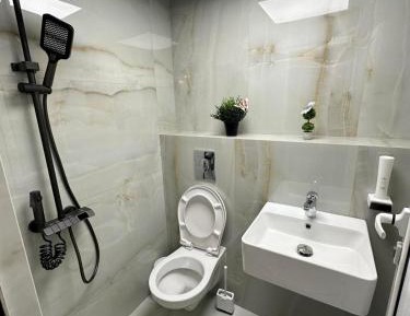 Triple Room with Private Bathroom