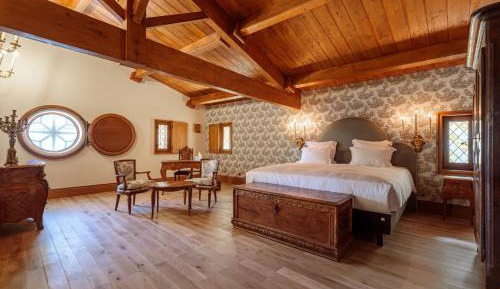 Superior King Room