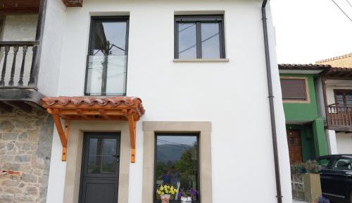 One-Bedroom House