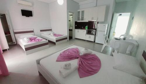 Quadruple Room with Garden View