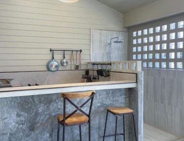 Three-Bedroom Townhouse