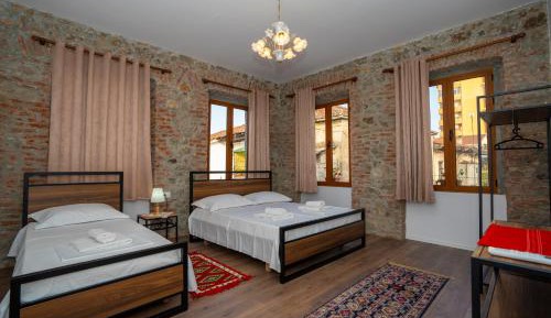 Triple Room with Bathroom