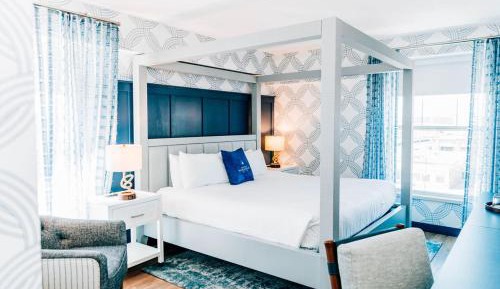 Superior King Room
