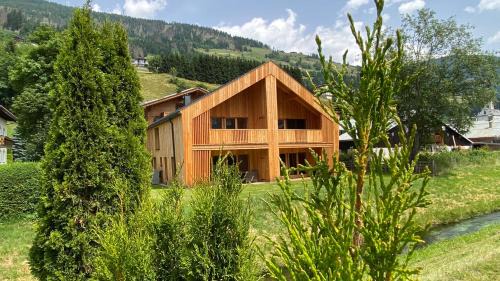 Superior Chalet