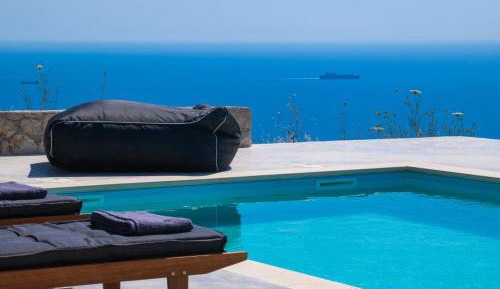 Villa with Sea View