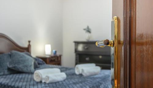 Double Room with Shared Bathroom