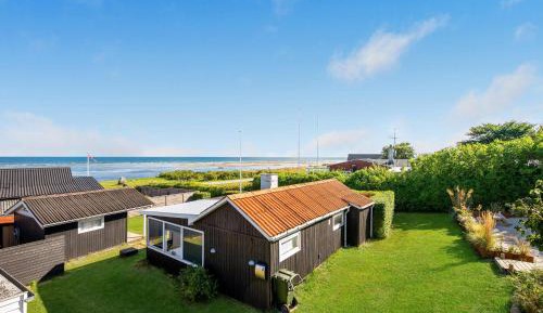 Two-Bedroom Holiday Home