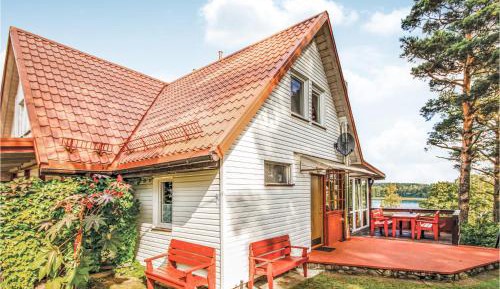 Two-Bedroom Holiday Home