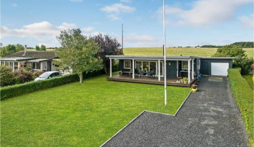 Two-Bedroom Holiday Home