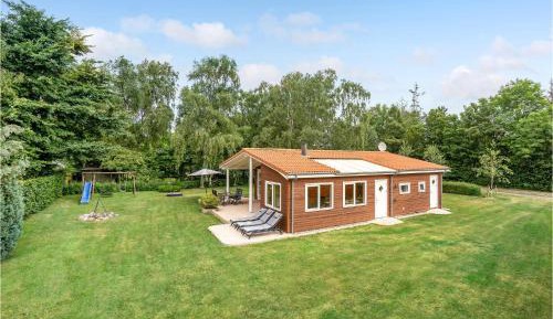 Two-Bedroom Holiday Home