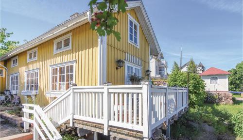 Two-Bedroom Holiday Home