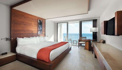 King Room - Ocean Front 