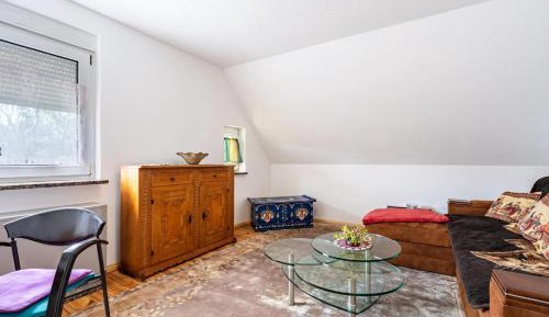 Superior One-Bedroom Apartment