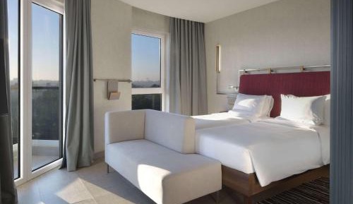 Executive Twin Room with Bay View