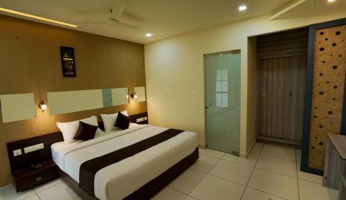 Double Room with Lake View