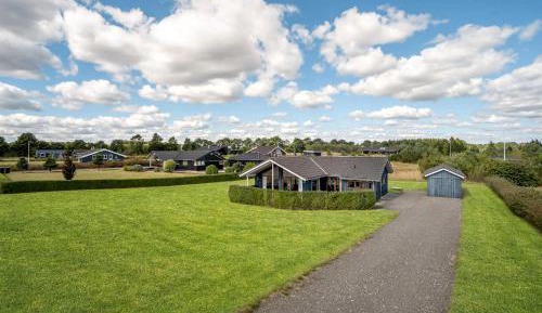 Three-Bedroom Holiday Home 