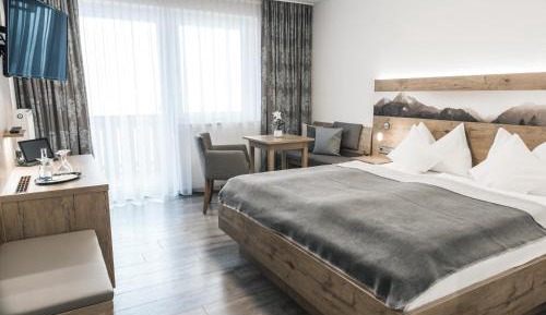Deluxe Double Room with Balcony