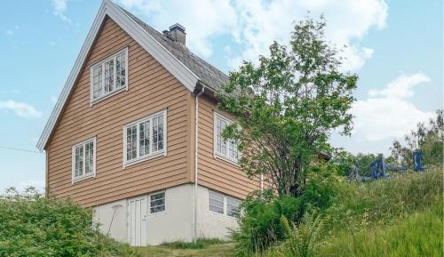 Two-Bedroom Holiday Home