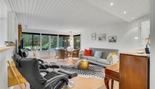 Two-Bedroom Holiday Home