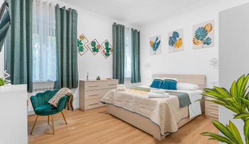 One-Bedroom Family Apartment