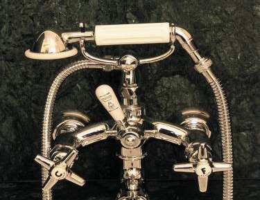 Deluxe Double Room with Partial Lake View