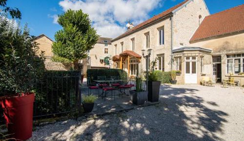 Four-Bedroom Holiday Home