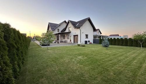 Three-Bedroom Holiday Home 