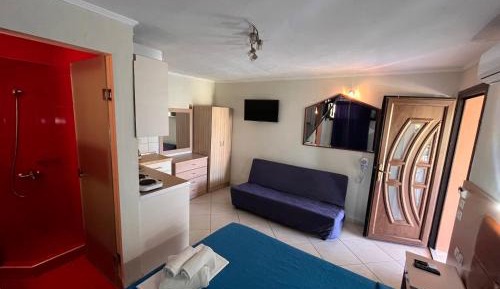 Studio with Sea View