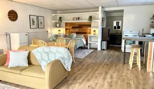 One-Bedroom House
