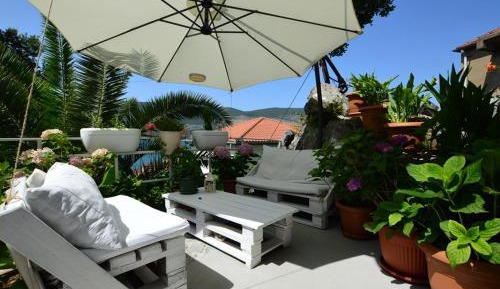Two-Bedroom Apartment with Sea View